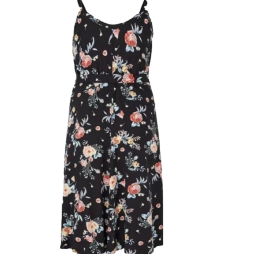 TORRID Black Floral Challis Self Tie Midi Dress Women’s Plus Size 4X. New!!!